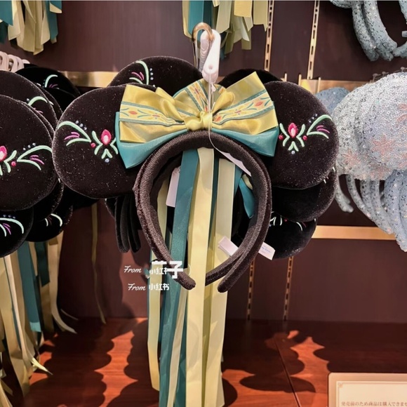 Anna Disney Minnie Mouse ears - Picture 3 of 8